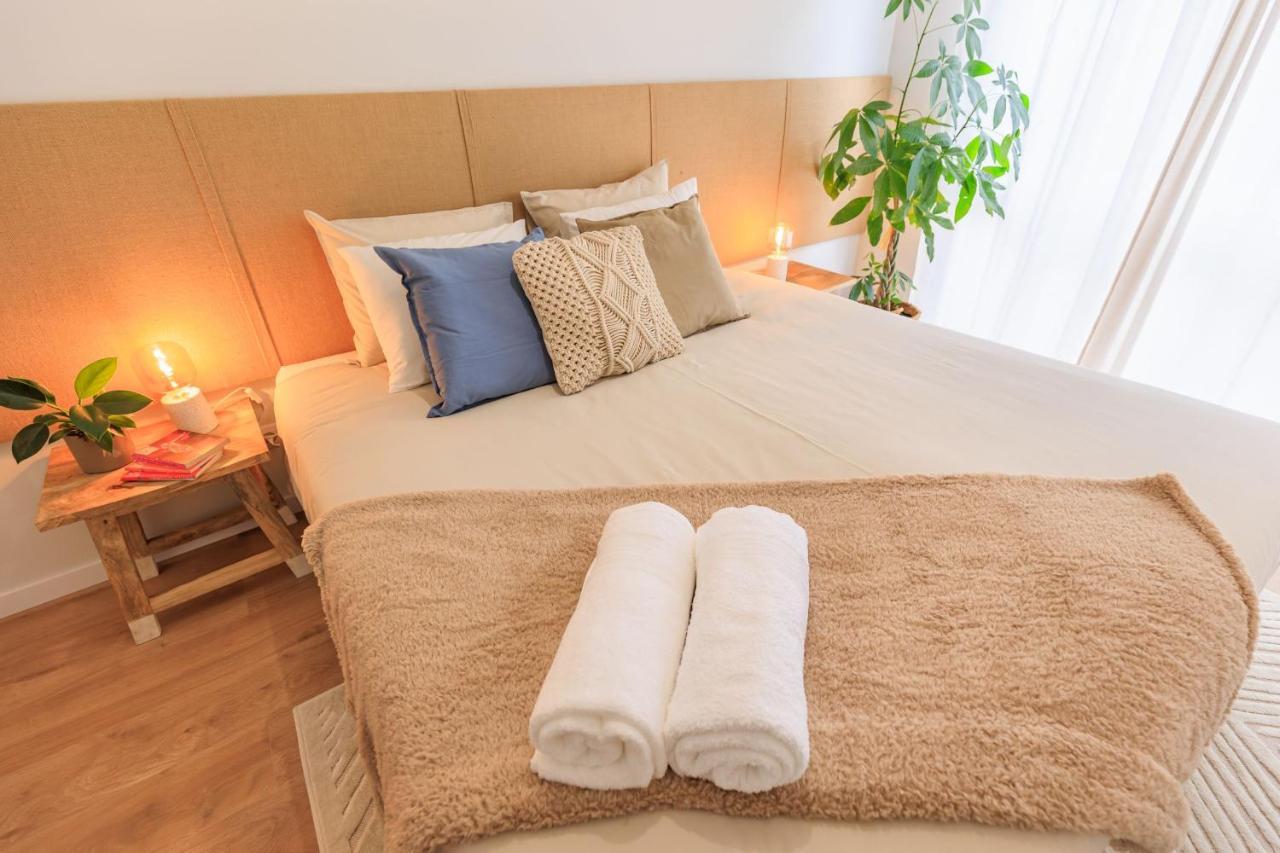 Apartment Enjoy Bonfim 2br Renovated By Lovelystay *